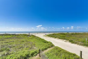 Gulf Coast Views: Waterfront Surfside Beach Home! - Image 2