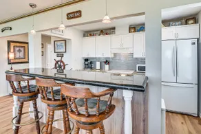 Gulf Coast Views: Waterfront Surfside Beach Home! - Image 4