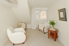 The Golden Square Apartment Terrace with Cathedral View - Image 4