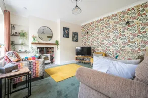 Historical Village Cottage - Pet Friendly - Image 3