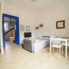 Free Parking•Sleeps 6•Cathedral•Historic Center - Image 5