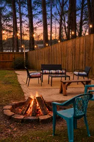Dog-Friendly Lake Martin Home | Fenced Yard - Image 3
