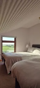 Home with a view - Image 4