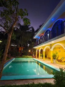 75 m² loft with pool · 15 min from Mucuyché - Image 2