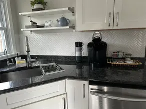 Cozy Apartment in Downtown - Image 5