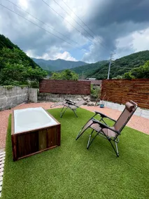 Close to the sea! Entire house for rent to gather with friends. BBQ.Authentic sauna. Spacious area. - Image 5