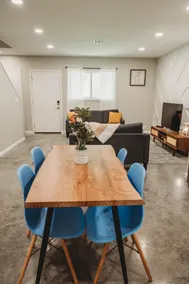 Freetown Blueplex (Downtown) Unit A - Image 4