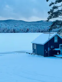Cozy Lakefront Cabin on Snowmobile Trails - Image 2