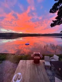 Cozy Lakefront Cabin on Snowmobile Trails - Image 4