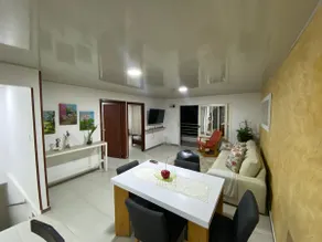 Apartment 5 minutes from the airport in Palmaseca - Image 4