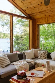 LakeKabin: Lakefront, Sauna, HotTub, Arcade, Kayak - Image 3