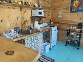 Just BEachy Bungalow@UPtown Inn - Image 4