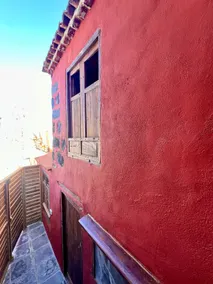 Red House - Image 5