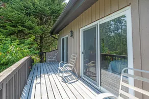 Beautiful Cottage w Indoor Pool, Sauna, Pool Table - Image 5