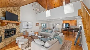 Mountain Creek Haven-Creekside Luxury, Hot Tub - Image 5