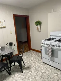 State street Airbnb - Image 4