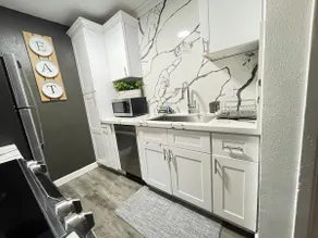 Entire Condo Modern 3B-2BA | Near NRG Downtown - Image 4