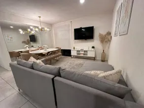 ”Mirror apartment 3 bedrooms & 2 parking spaces” - Image 2