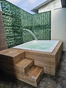 Your getaway with a jacuzzi in the heart of the city - Image 4