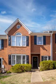 Luxury in the Heart of Vestavia Hills! - Image 2