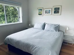 Eltham Park Cottage - Image 3
