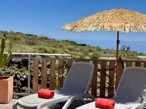 Private Studio & terrace, pool - Image 2