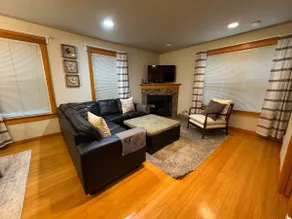 Urban Townhome - Image 5