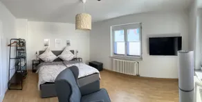 Feel like Home 2 - Image 4