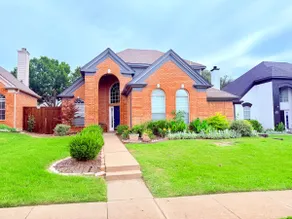 Frisco Resort Style Home w/Spa - Image 2