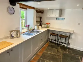Churchside Cottage - Image 4