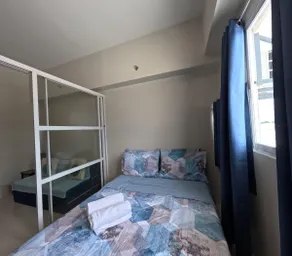 Cozy 1BR Prime World District, Near Airport, Gaisano Grand Mall, Mactan Doctor's Hospital - Image 5