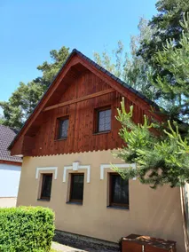 Koloděje Resort - orange house - Image 2