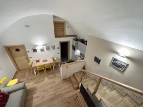 New three-room apartment in the historic center with parking space - Image 4