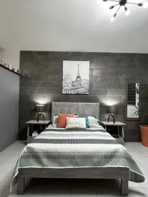 Paris Mini Suite - Image 5