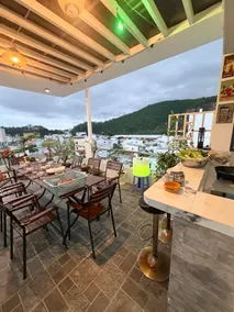 Luxury Villa (Ocean View, Balcony and Rooftop Bar) - Image 4