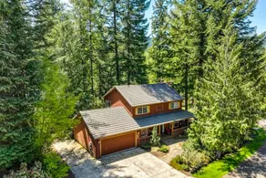 Dog-friendly home with hot tub, shared pool, firep - Image 5