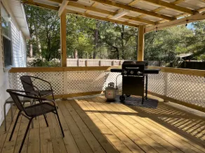 Convenience Cottage/Close to ALL - Image 3