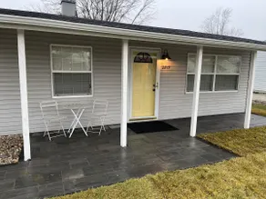 Clean and comfy place away from home! - Image 5