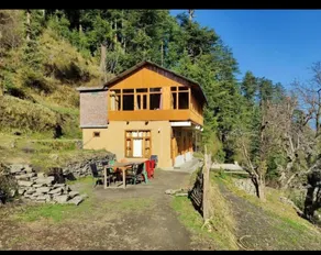 hikers wooden cottage JIBHI - Image 2