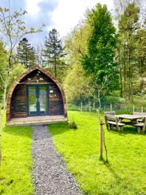 Cosy Wooden Willow Pod - Image 2
