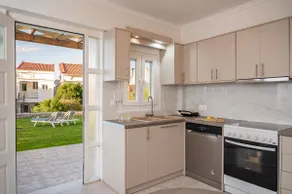 Aelia Summer House - Image 4