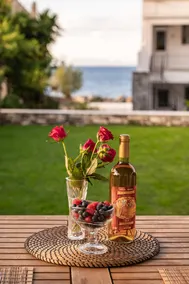 Aelia Summer House - Image 5