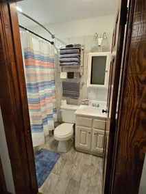 One Bed Just Off Cotton - Image 4
