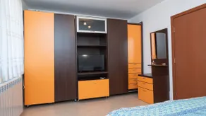Quiet Apartment + Kitchen | 1 min From The Beach - Image 5