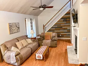 Lake Tillery Retreat - Image 5