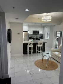 Luxurious apartment Calgary downtown #602 - Image 4