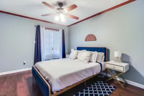 Palm Springs- 2 master suites, style & location! - Image 4