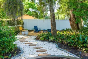 The Art House/Fire Pit/Games/Sleeps 9/Near DT - Image 4