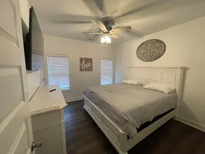 The River House - Image 4