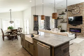 Beautiful Peoria Oasis with optional heated Pool - Image 5